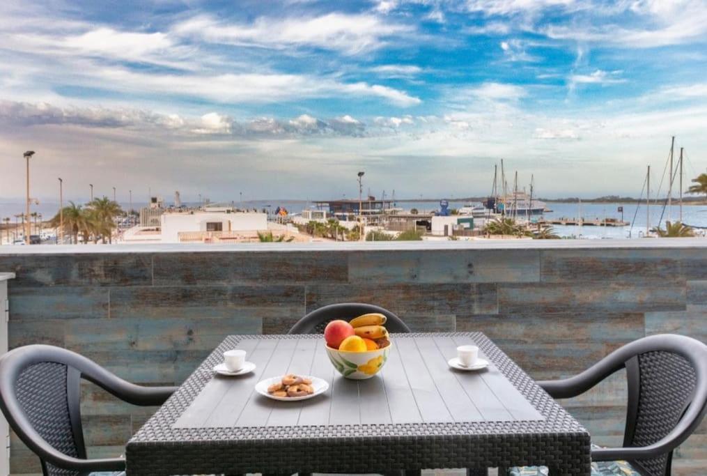 Apartamentos El Puerto, La Savina La Savina  Εξωτερικό φωτογραφία