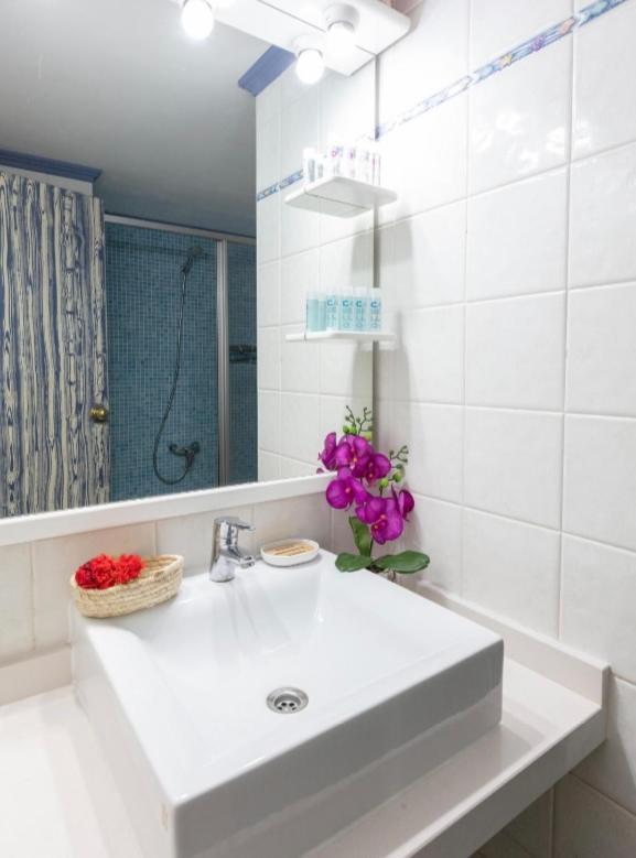 Apartamentos El Puerto, La Savina La Savina  Εξωτερικό φωτογραφία