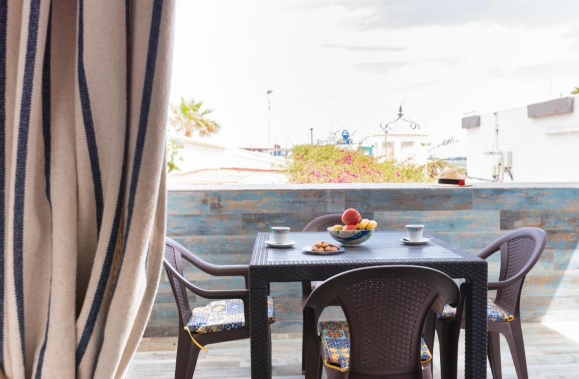 Apartamentos El Puerto, La Savina La Savina  Εξωτερικό φωτογραφία